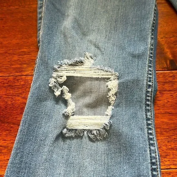 Hollister Mid-Rise Boot 4S - Picture 4 of 9